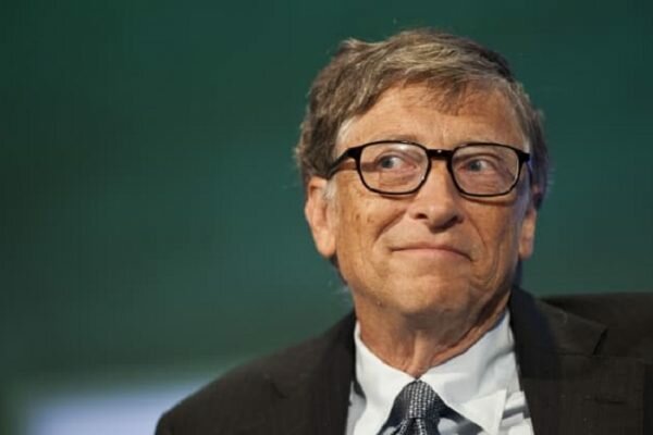 Gates is selling his stocks which may be a signal of another possible crisis